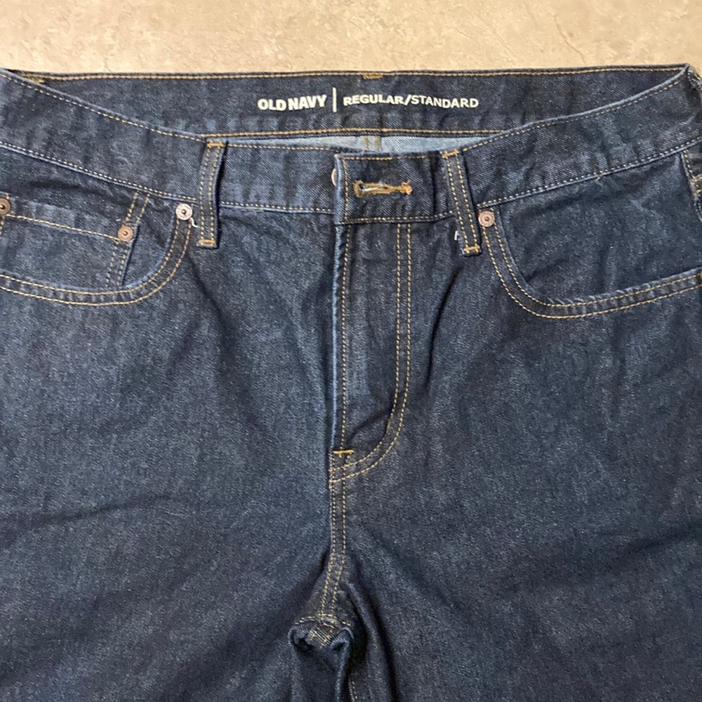Men’s Old Navy Regular/Standard Fit                     Size 32 X 32
